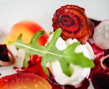 Çuğundur salatı